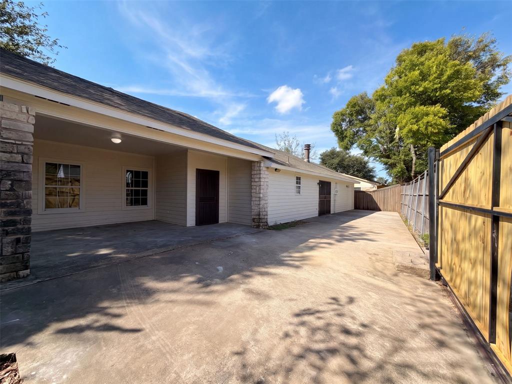 404 Vincent Street Property Photo 5