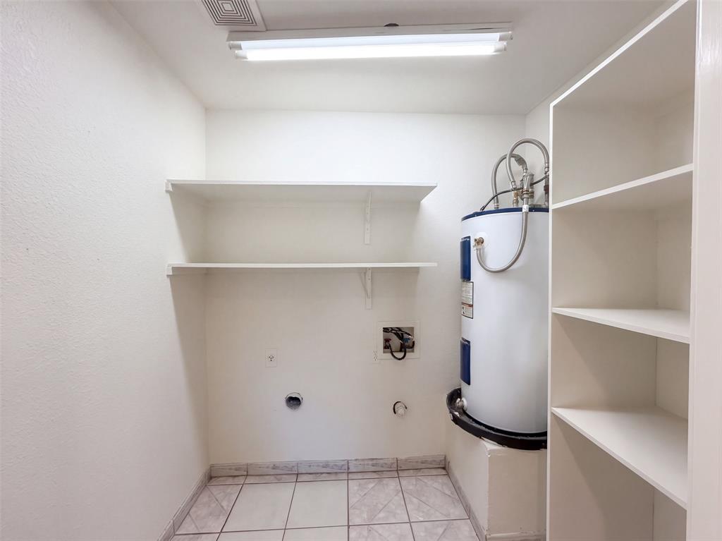 404 Vincent Street Property Photo 13