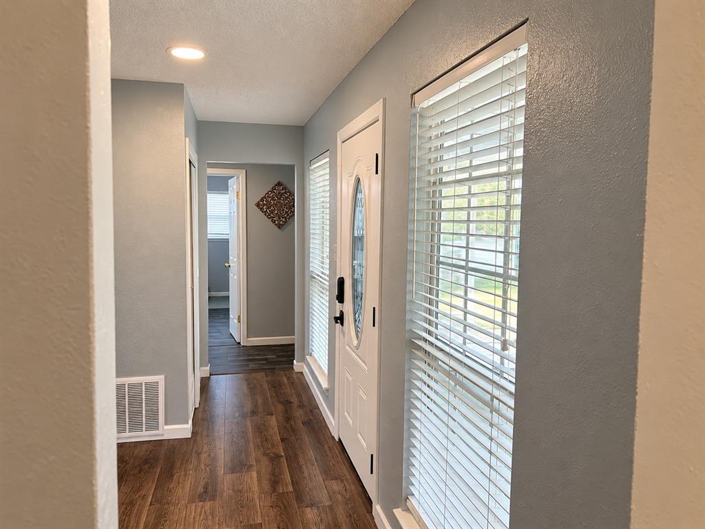 3001 S Murco Drive Property Photo 19