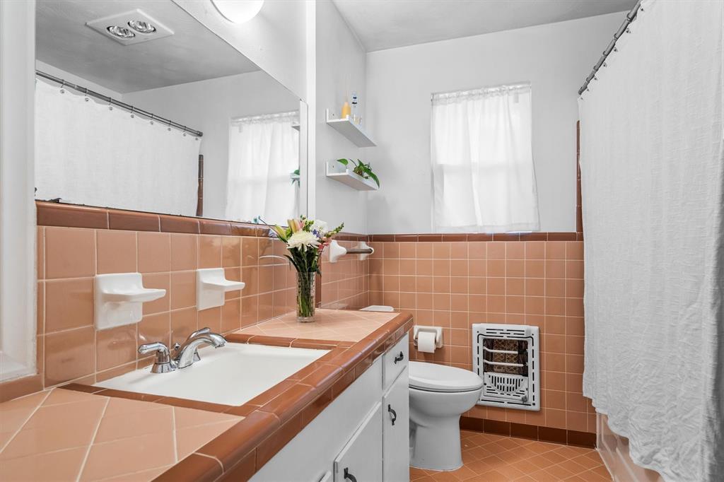 2461 Highland Road Property Photo 27