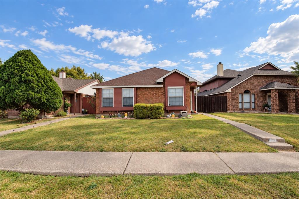 1733 Wheatfield Drive Property Photo 1