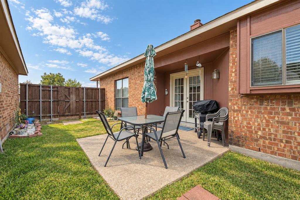 1733 Wheatfield Drive Property Photo 21