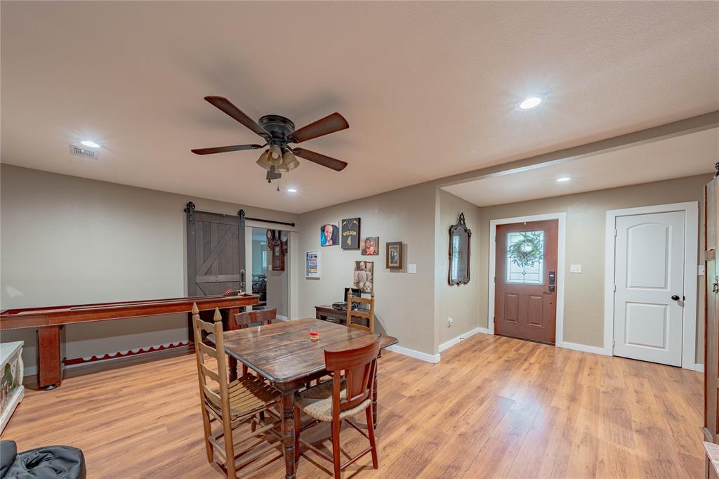 603 Mosley Drive Property Photo 4