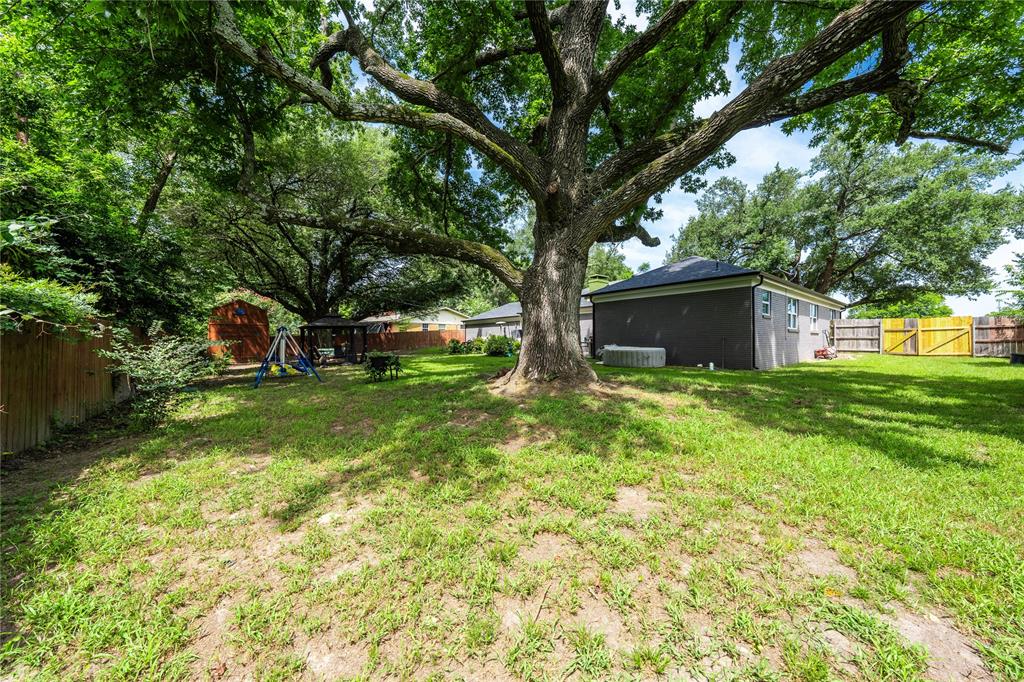603 Mosley Drive Property Photo 13