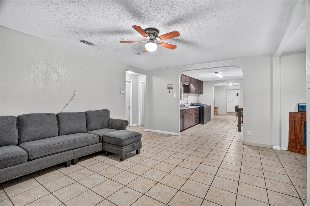 5800 Dallas Avenue Property Photo 6