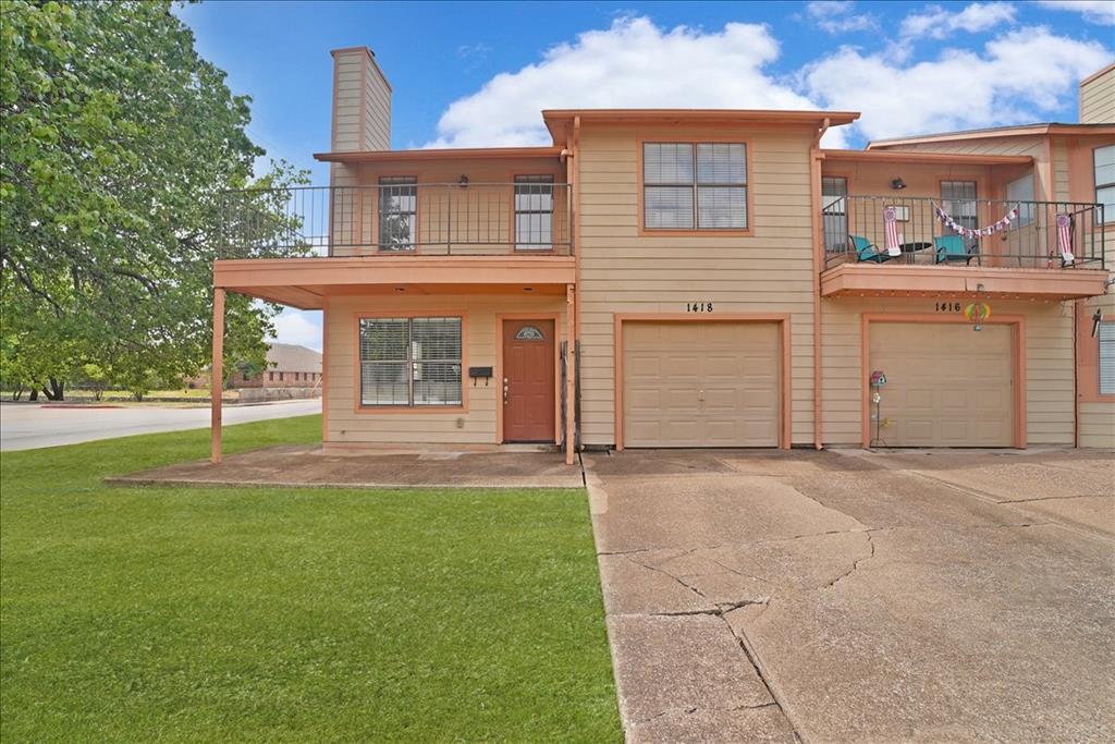 1416/1418 White Way Property Photo 1