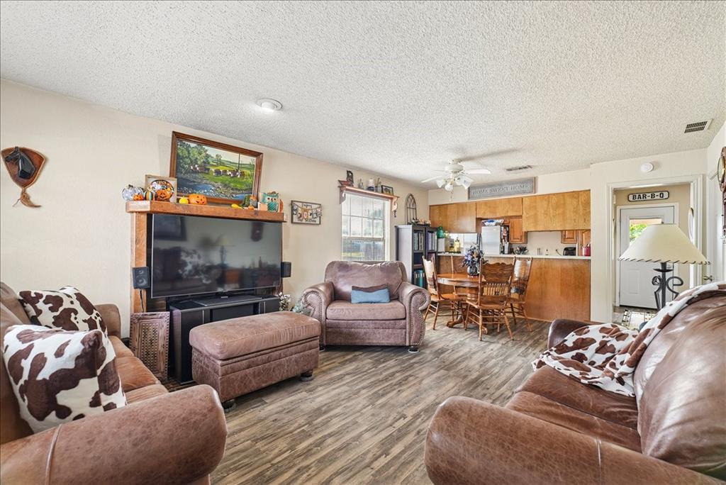 1416/1418 White Way Property Photo 2