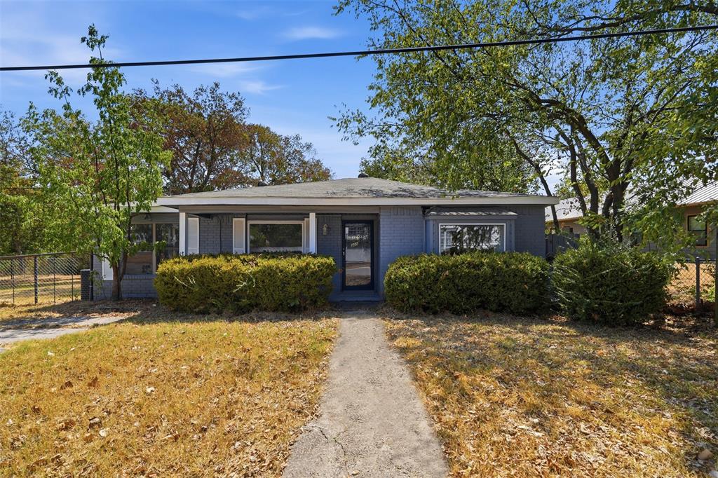 305 Miller Street Property Photo 1