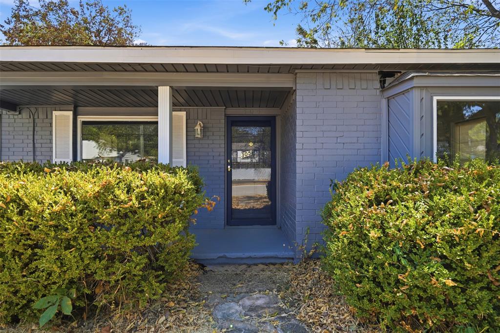 305 Miller Street Property Photo 6