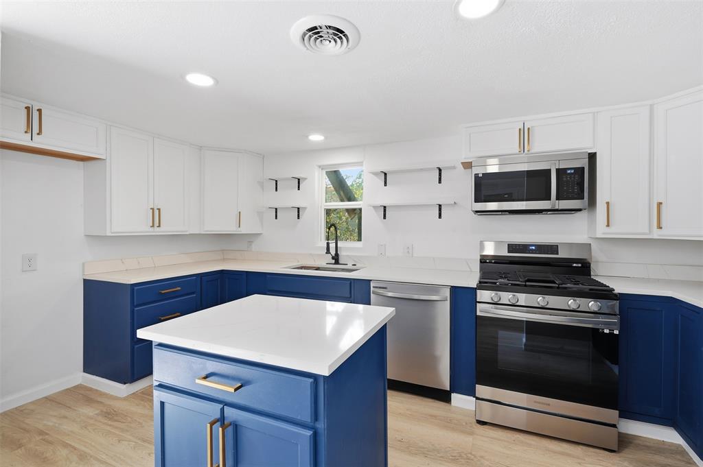 305 Miller Street Property Photo 18