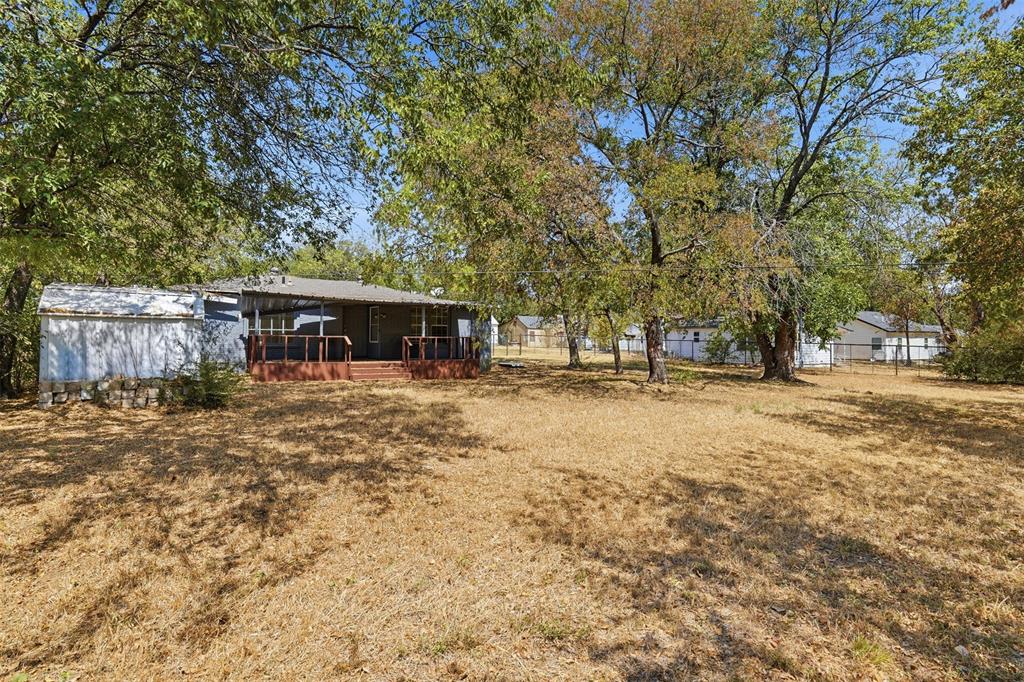 305 Miller Street Property Photo 29