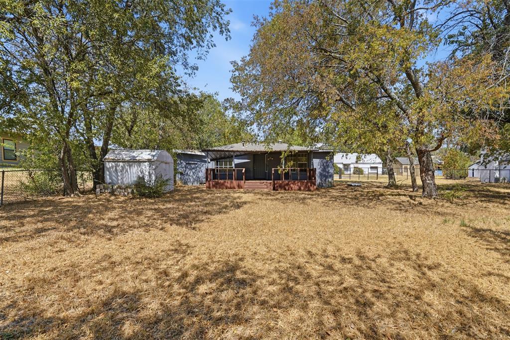 305 Miller Street Property Photo 30