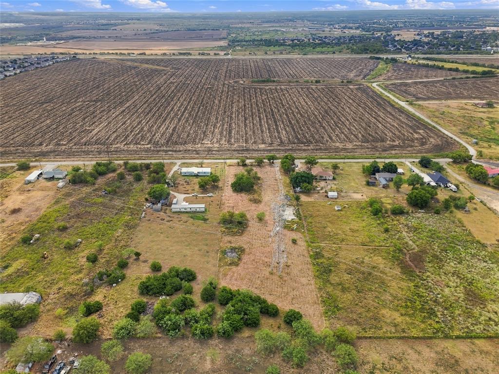 18525 County Road 620 Property Photo 11