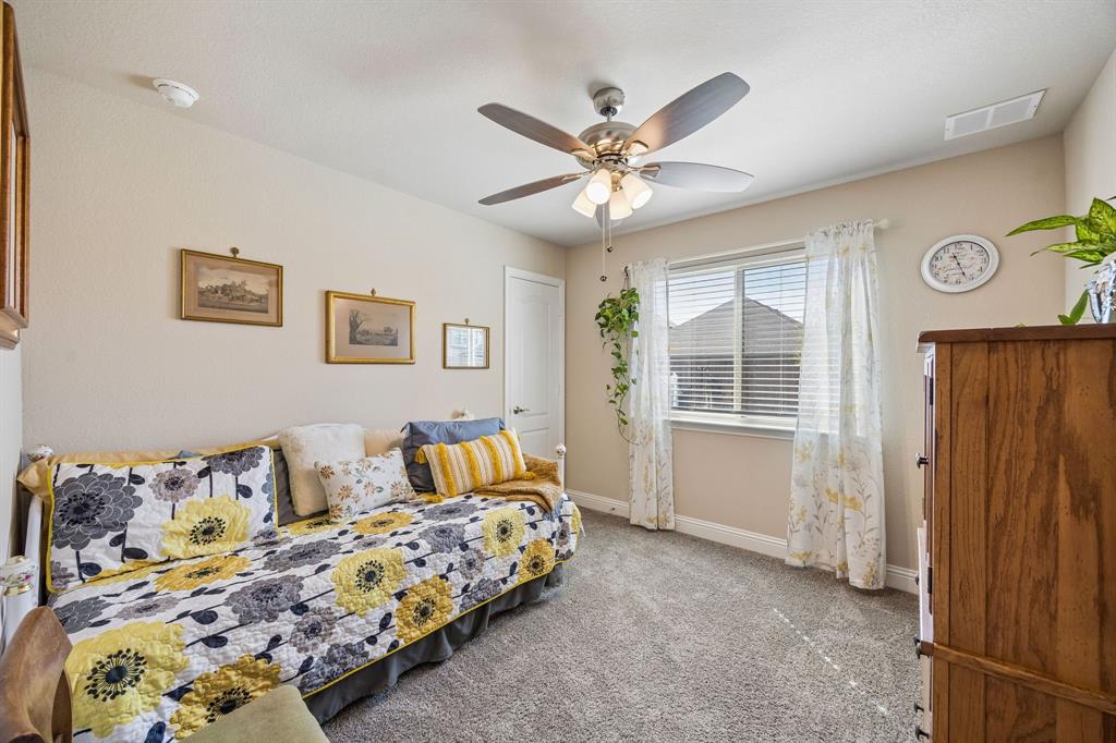 3937 Holly Springs Lane Property Photo 12