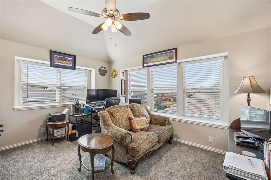 3937 Holly Springs Lane Property Photo 16