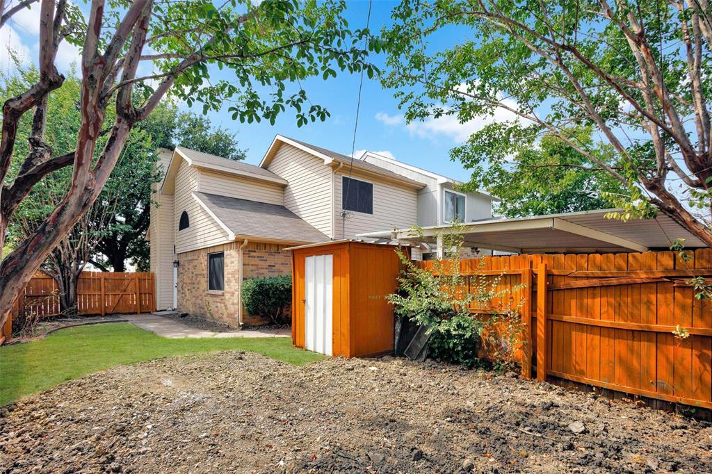 805 Brockden Drive Property Photo 11