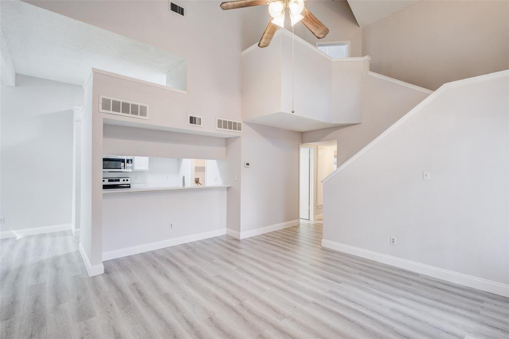 805 Brockden Drive Property Photo 17