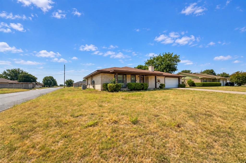 1324 Amherst Street Property Photo 3