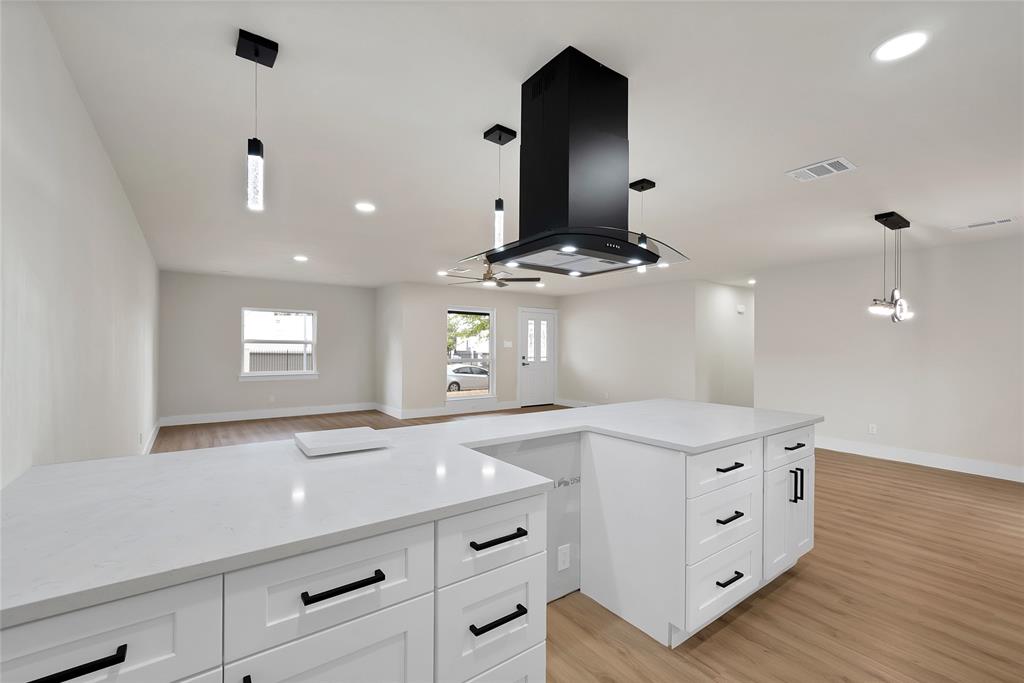 6224 Highland Hills Drive Property Photo 15