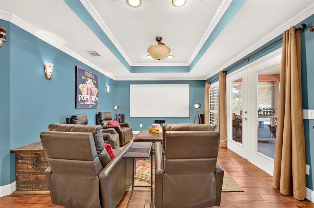 9608 Grandview Drive Property Photo 17