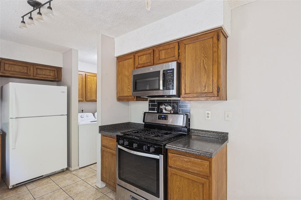 12206 Tyson Cove A Property Photo 11