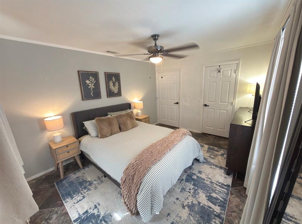 106 S Park Avenue Property Photo 25