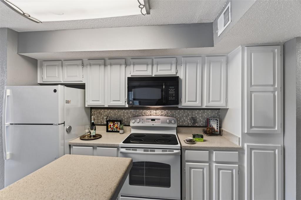 2301 Balsam Drive M210 Property Photo 9