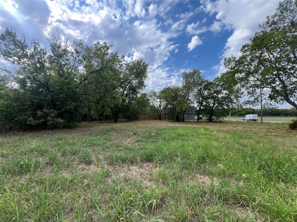 5009 Washington Street Property Photo 1