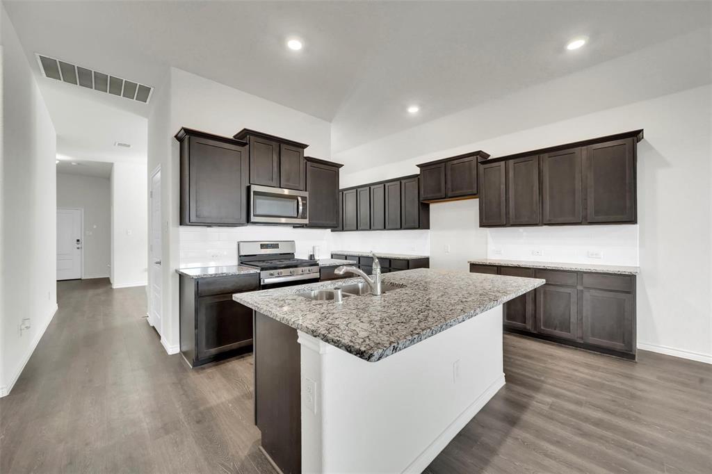 484 Declaration Way Property Photo 10