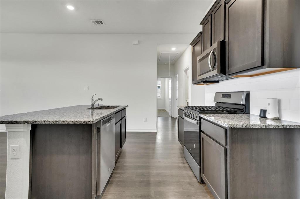 484 Declaration Way Property Photo 13