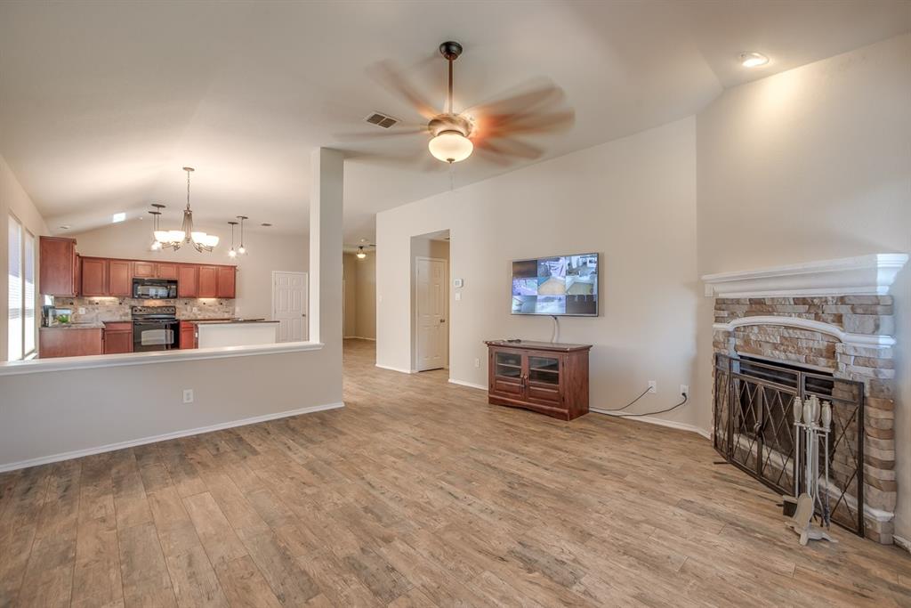 8812 Trailblazer Drive Property Photo 17