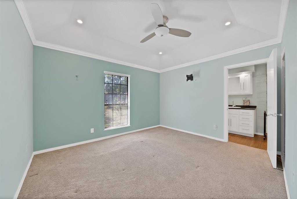 3130 Jewell Drive Property Photo 5