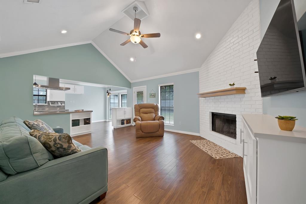 3130 Jewell Drive Property Photo 10