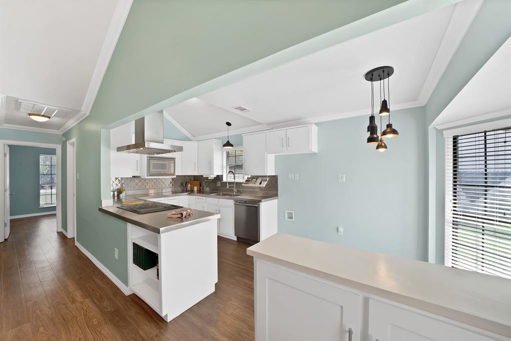 3130 Jewell Drive Property Photo 13