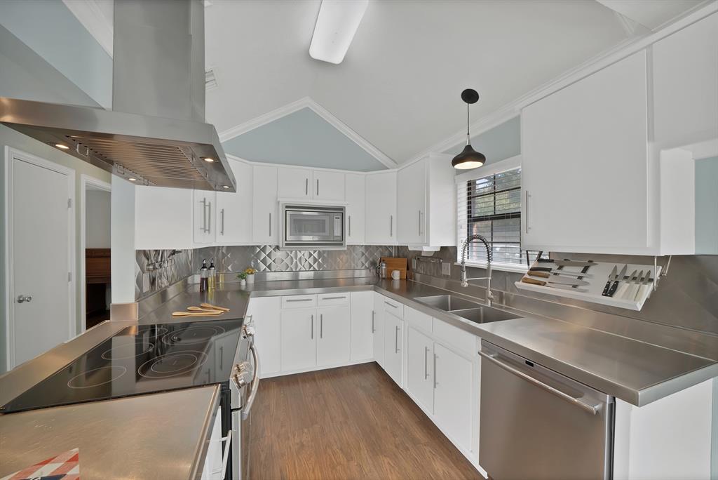 3130 Jewell Drive Property Photo 17