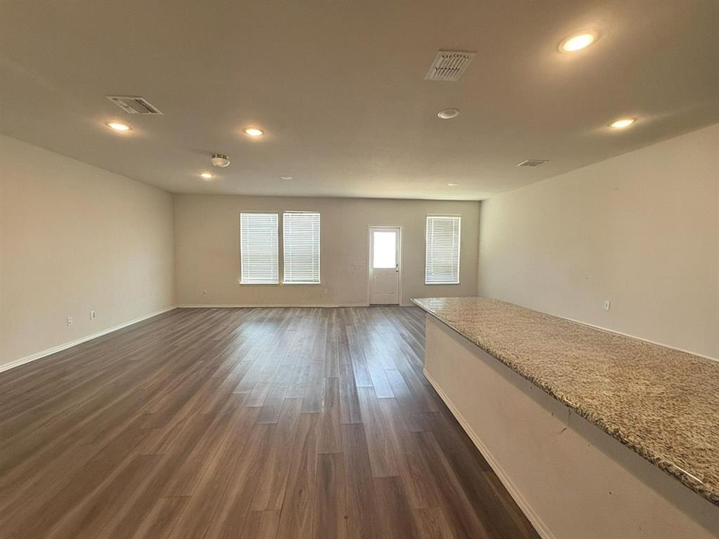 2204 Agarita Way Property Photo 8