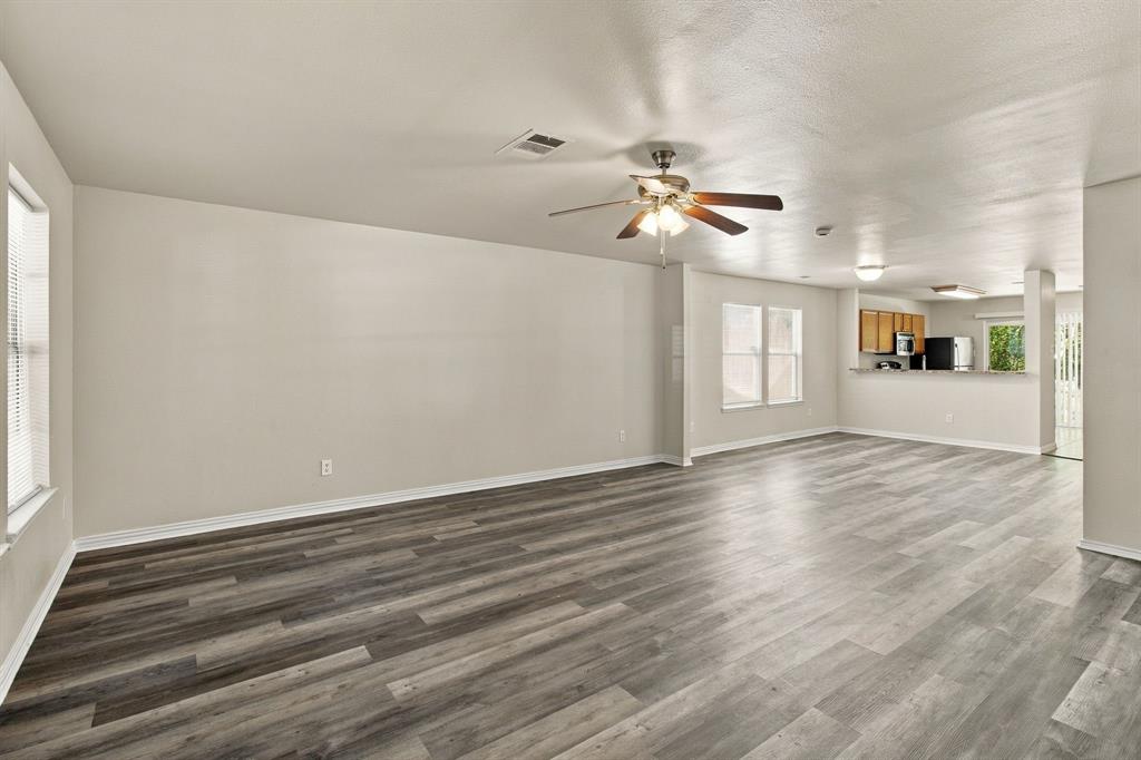 3056 Saint Nicholas Drive Property Photo 2