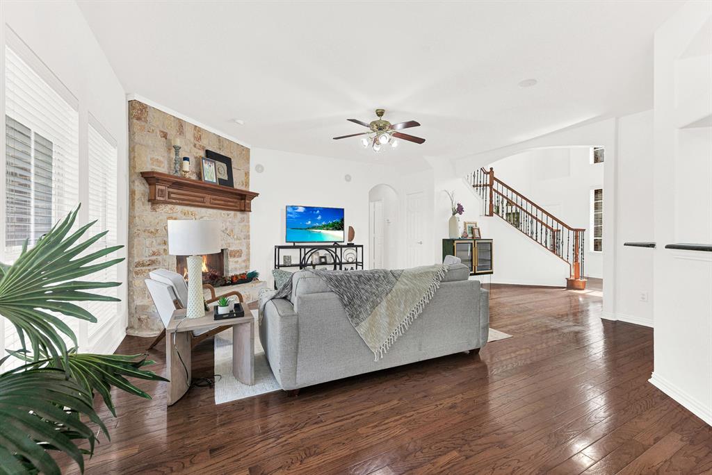 333 Green Acres Drive Property Photo 12