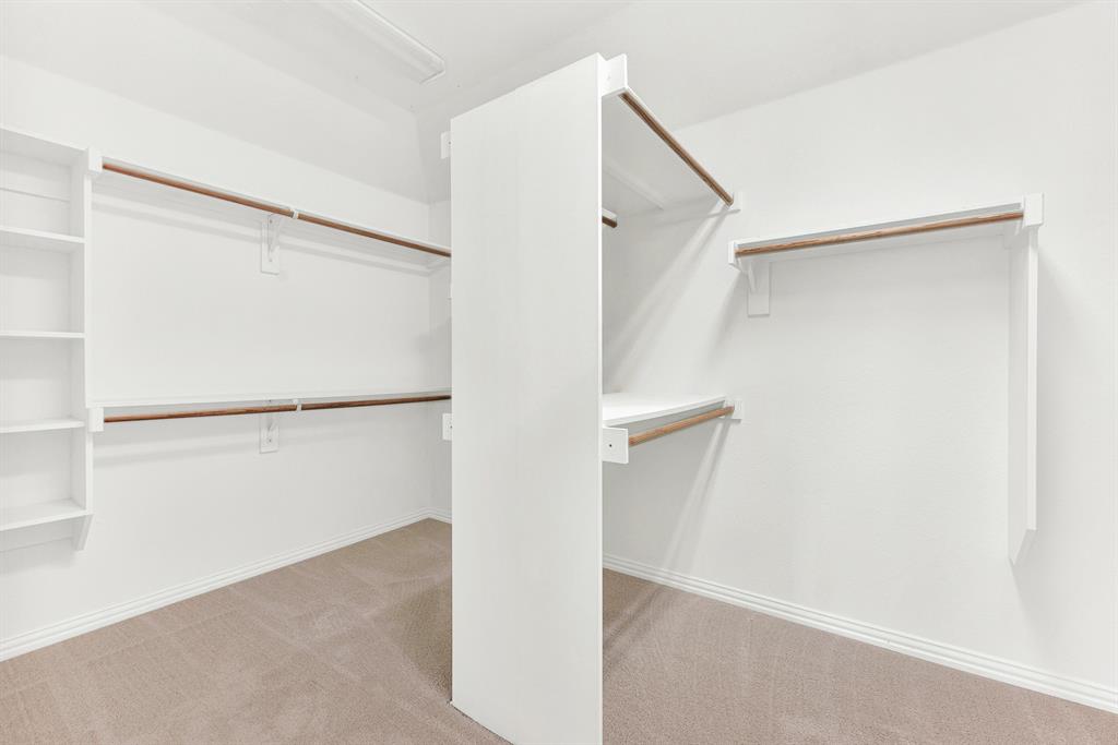333 Green Acres Drive Property Photo 28