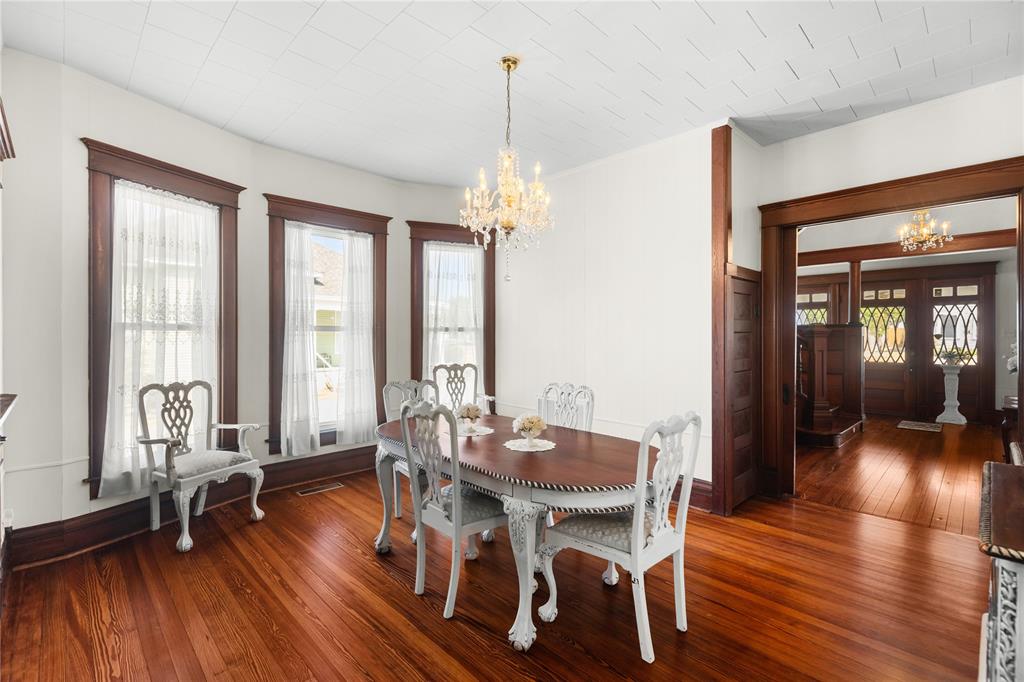 905 8th Street Property Photo 12
