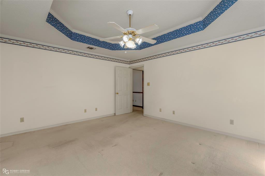 10012 Aylesbury Court Property Photo 30