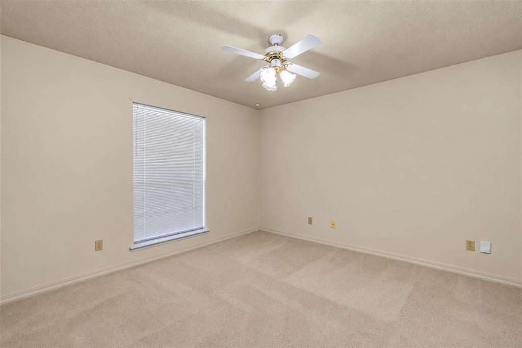 10012 Aylesbury Court Property Photo 35