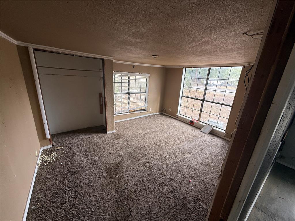 1109 Duke Street Property Photo 1