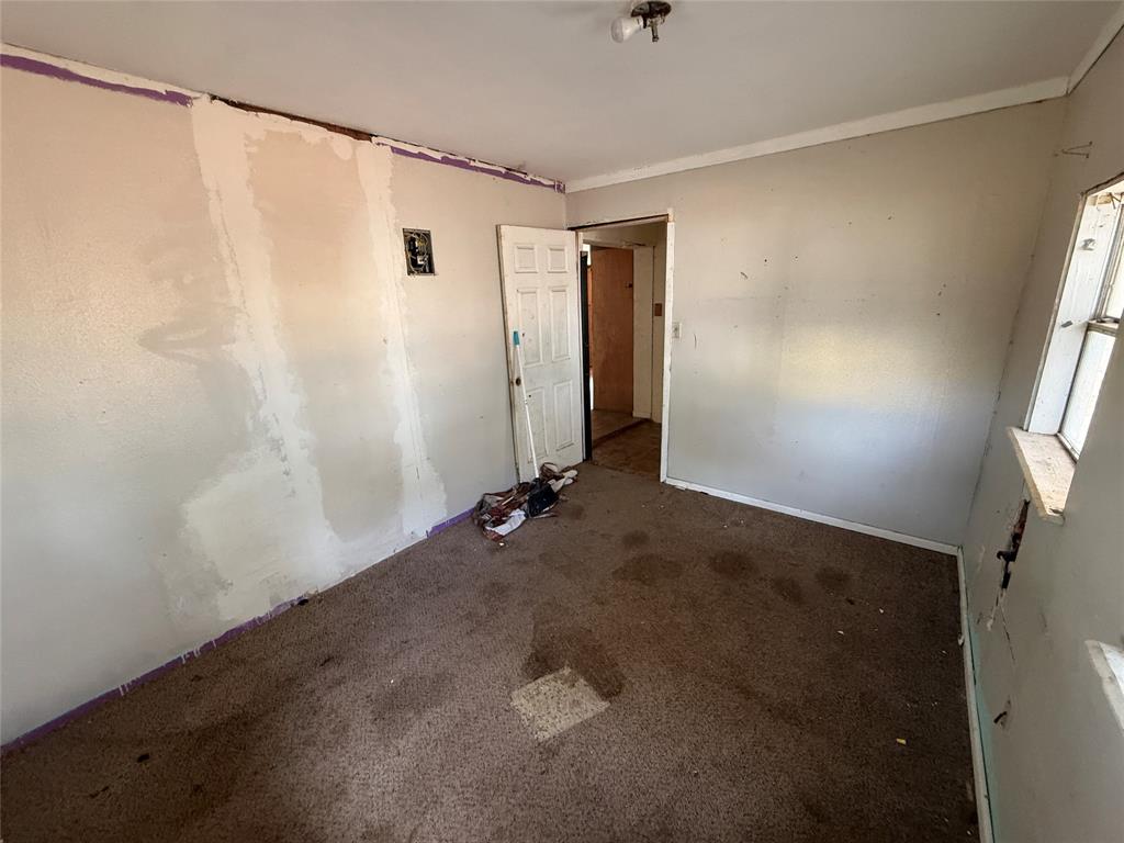 1109 Duke Street Property Photo 13