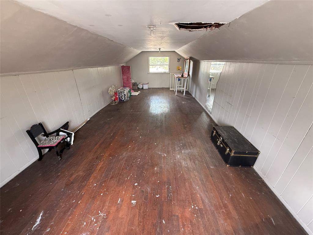 1109 Duke Street Property Photo 17