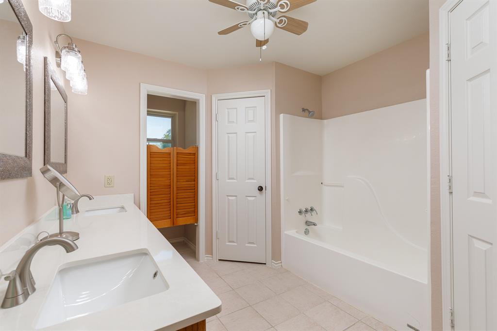 6607 S State Highway 78 Highway Property Photo 36
