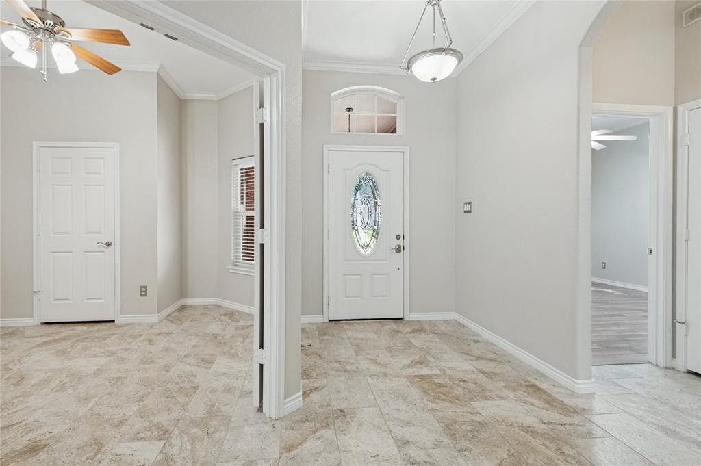 5816 Windy Meadow Lane Property Photo 1
