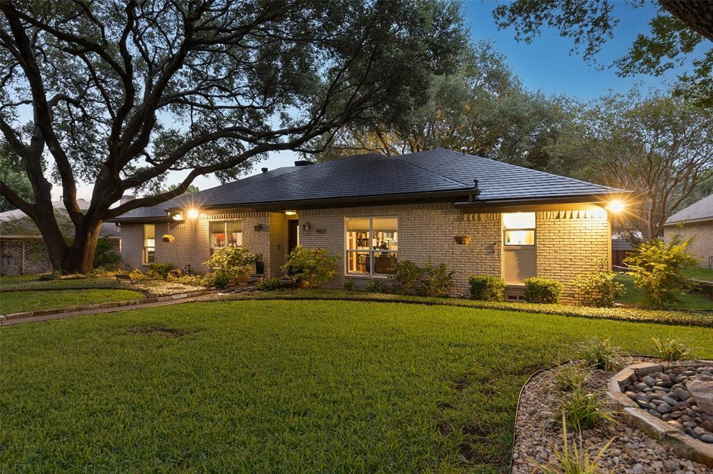 9020 Glen Springs Drive Property Photo 1