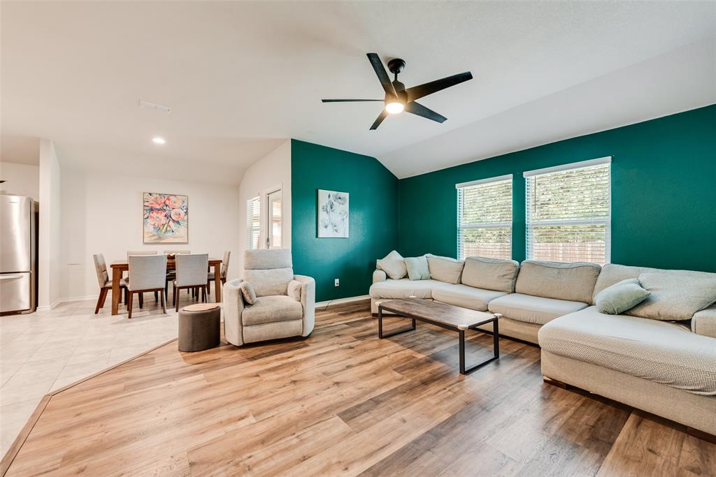 540 Bronze Circle Property Photo 2