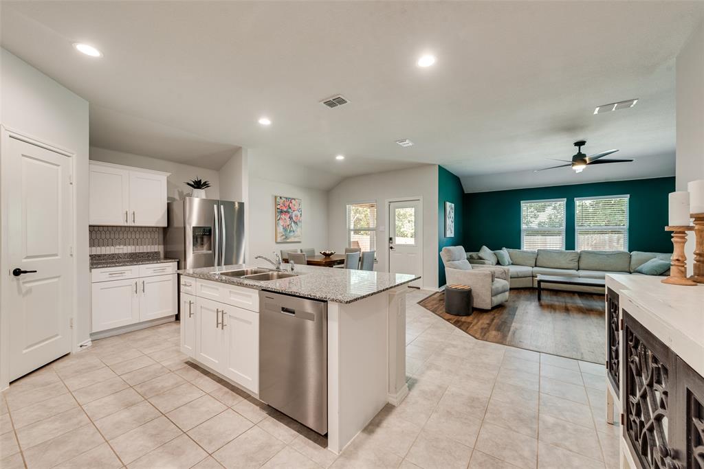 540 Bronze Circle Property Photo 5
